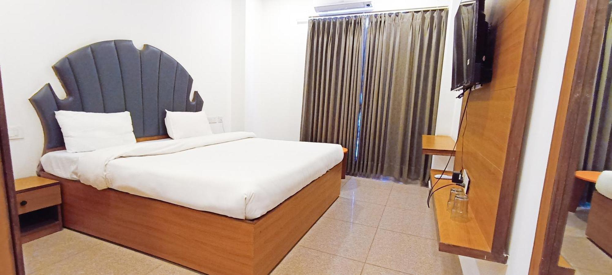 Hotel Lake View Chandīgarh מראה חיצוני תמונה