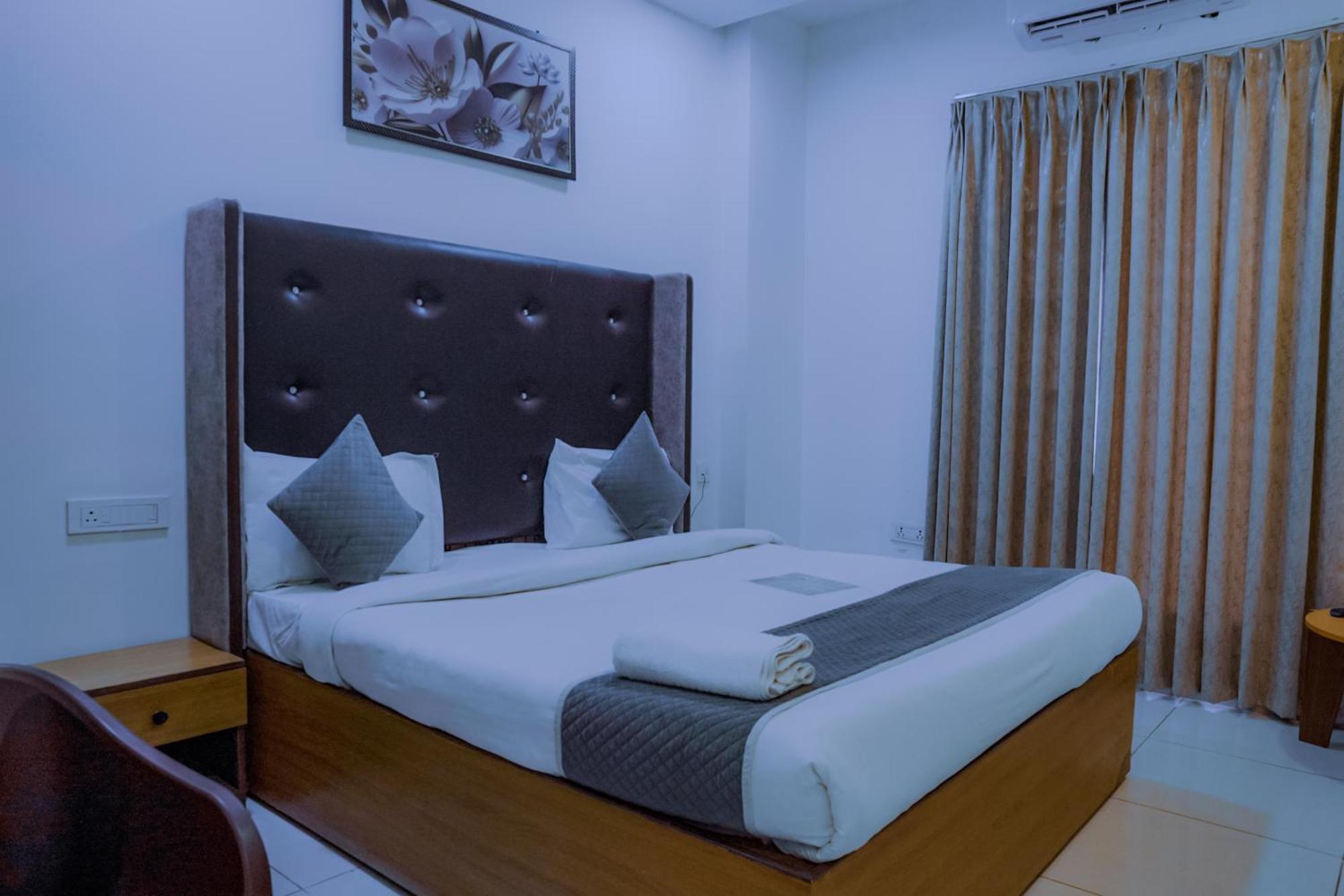Hotel Lake View Chandīgarh מראה חיצוני תמונה